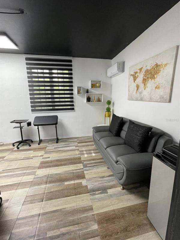Calle Villa La Paz PR 411 KM 3.4 INT BO JAGUEY, Aguada, PR 00602