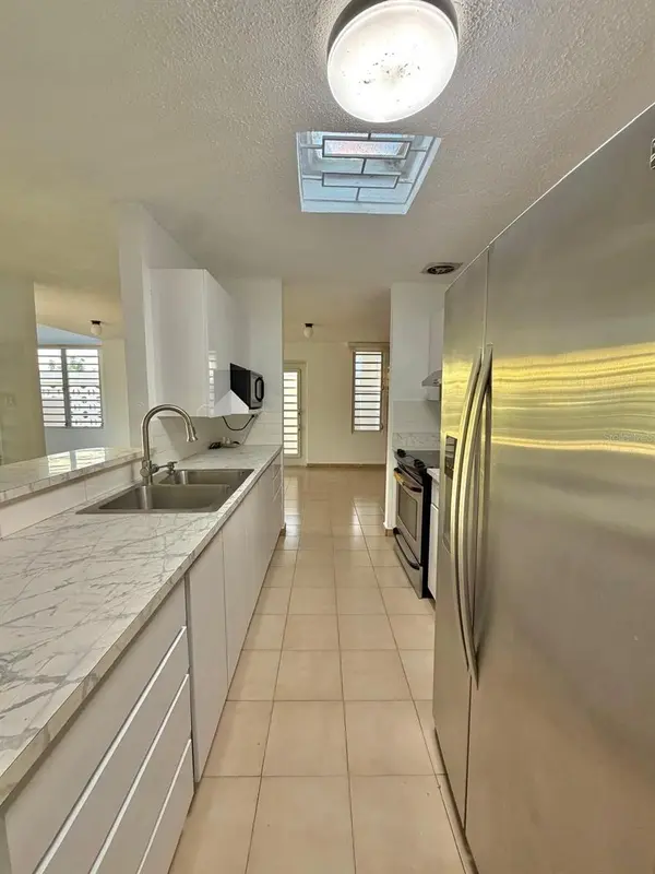 2105 CALLE ANTIOQUIA, Guaynabo, PR 00969