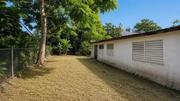 CO Villa Caridad AMPARO ST. #D-10, Carolina, PR 00985