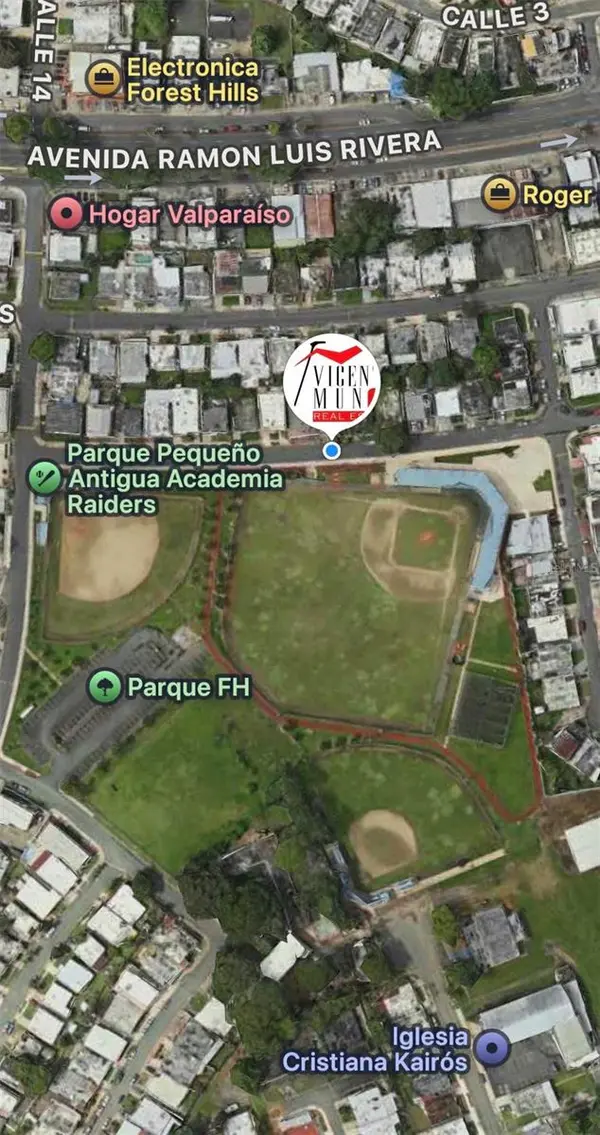 10 FLAMBON GARDENS #R-17, Bayamon, PR 00959