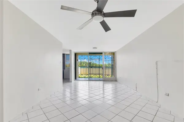AVE. TRIOVEGABAJEÑO COND. TORRE VISTA #APT. 1504, Vega Baja, PR 00693