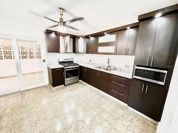 J39 URB.VILLA ANDALUCIA CALLE GAUCIN, San Juan, PR 00926