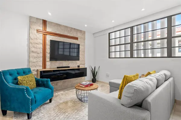 1020 AVE. ASHFORD #302, San Juan, PR 00907