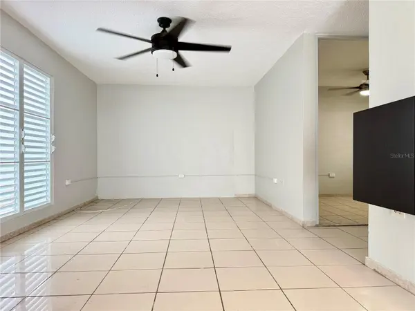 143 JARDINES DE COUNTRY CLUB #CG26, Carolina, PR 00983