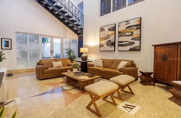1375 MARGINAL VILLAMAR, Carolina, PR 00979
