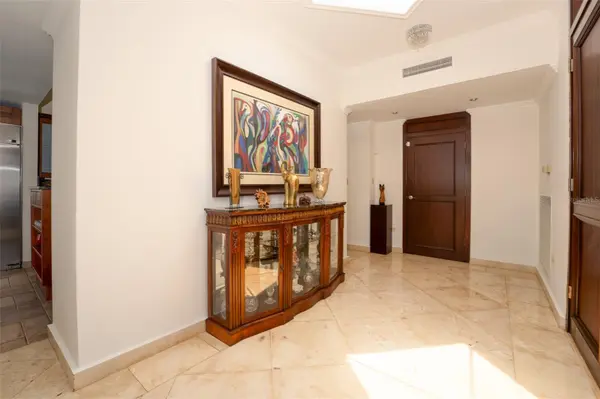 24 PASEO LAS PALMAS, Dorado, PR 00646