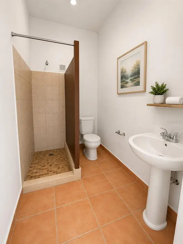 3 MARGINAL, Carolina, PR 00985