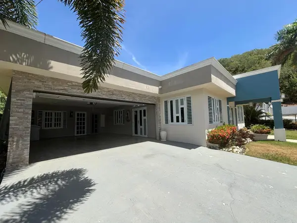 2 RAMAL 685 BO TIERRAS NUEVAS SEC LOS RABANOS, Manati, PR 00674