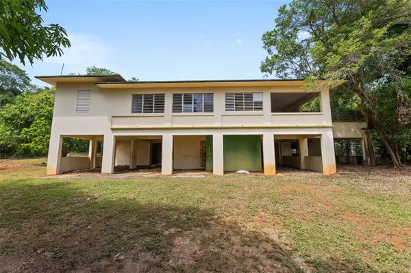 1 VILLA LYDIA AVENUE ZAMORA, Aguadilla, PR 00603