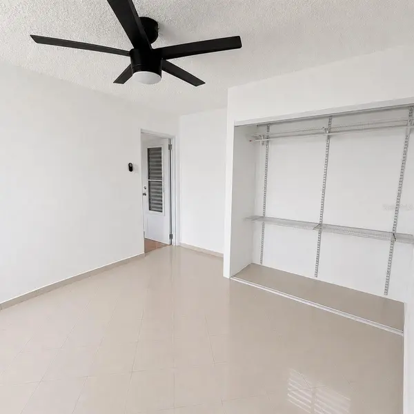 143 JARDINES DE COUNTRY CLUB #Apt 2, Carolina, PR 00983