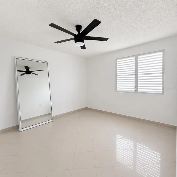143 JARDINES DE COUNTRY CLUB #Apt 2, Carolina, PR 00983