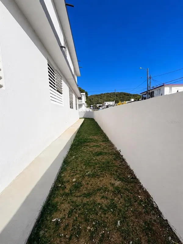 7 C-12, Fajardo, PR 00738