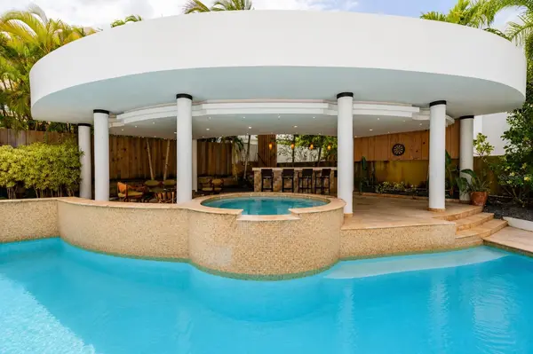 16 CALLE PALMA DE COCO, Dorado, PR 00646