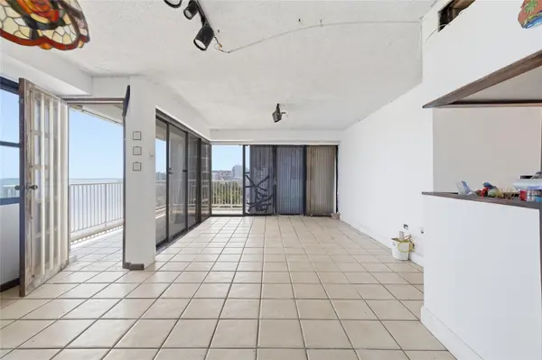 4633 ISLA VERDE AVE #803, Carolina, PR 00979
