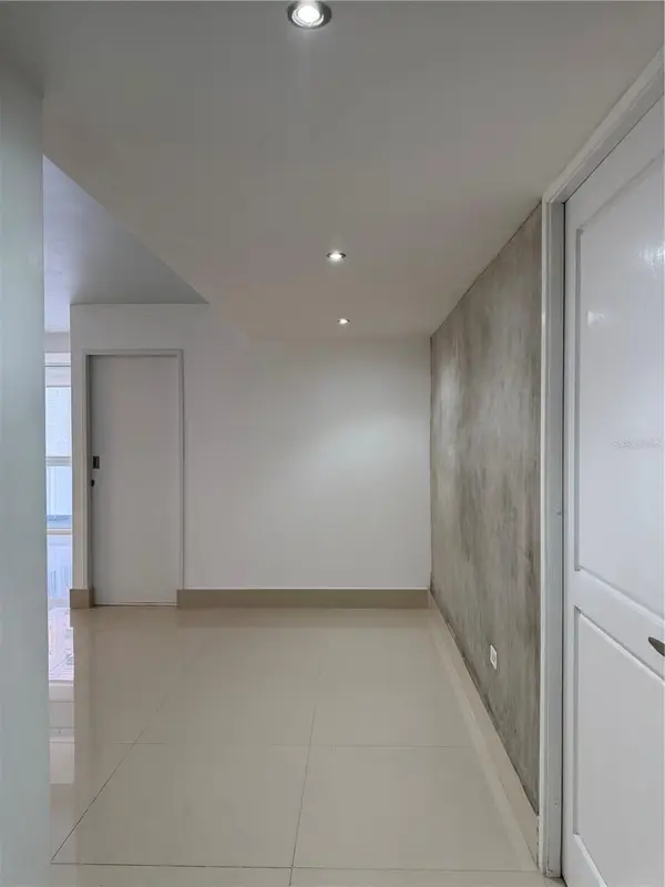6 CONDOMINIO LAGUNA TERRACE ST #2C, San Juan, PR 00907