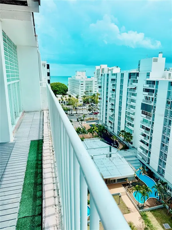 6400 ISLA VERDE AVE #12J, Carolina, PR 00979