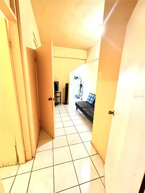 27 SANCHEZ JUSTINIANO/ACACIAS, Mayaguez, PR 00680