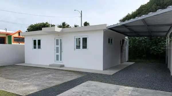 386 HEBREOS, Loiza, PR 00772