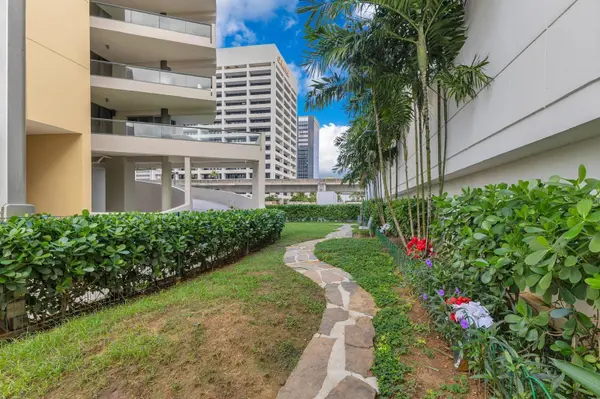 120 CARLOS E. CHARDÓN AVE #1401, San Juan, PR 00918