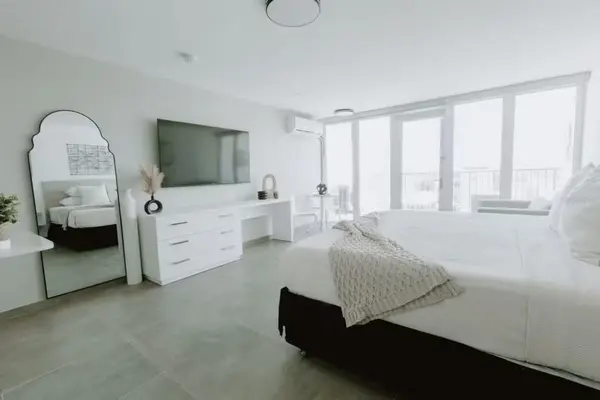6165 AV. ISLA VERDE #1052, Carolina, PR 00979