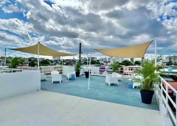 107 LOIZA, San Juan, PR 00911