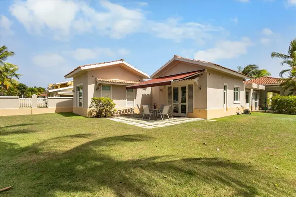34 BIRDIE LN, Humacao, PR 00791