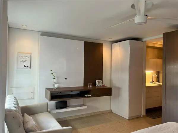 3511 ISLA VERDE AVE #204, Carolina, PR 00979