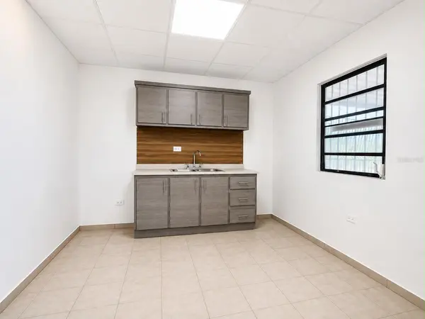 #1 ST. URB. VILLA ARRIETA 2ND FLOOR #C-51, Bayamon, PR 00957