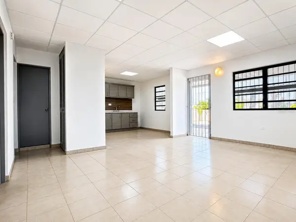 #1 ST. URB. VILLA ARRIETA 2ND FLOOR #C-51, Bayamon, PR 00957