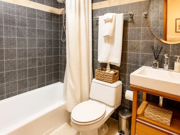 1035 AVE. ASHFORD #407, San Juan, PR 00907