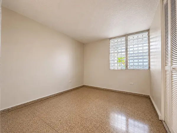 #1 ST. URB. VILLA ARRIETA 1ST FLOOR #C-51, Bayamon, PR 00957