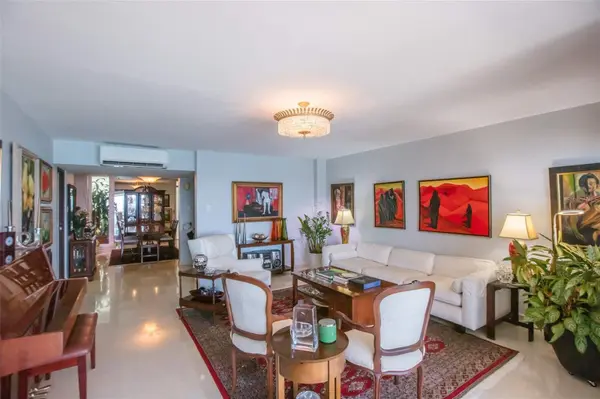 51 KING'S COURT ST #9A, San Juan, PR 00911
