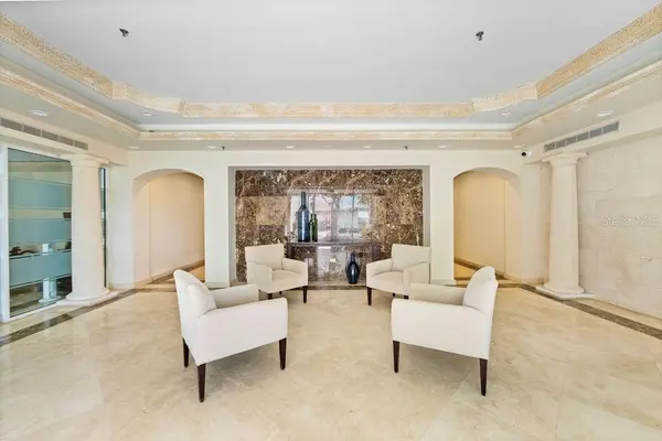 20 CARRION CT #401, San Juan, PR 00911