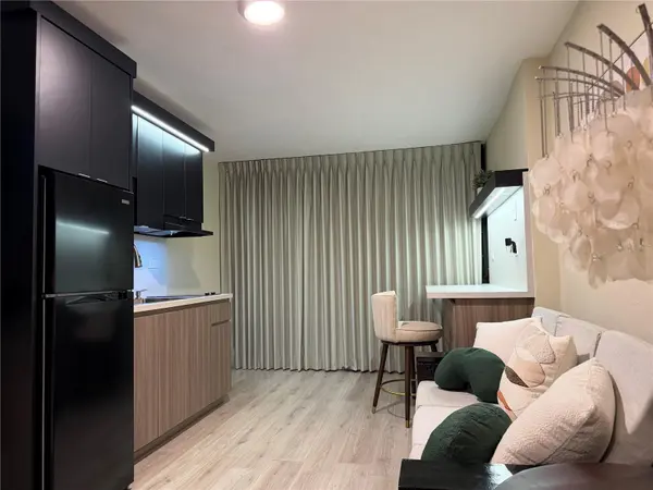 84 ST. Num 98-1 URB BRISAS DE SIERRA BAYAMON #APT. #4, Bayamon, PR 00961