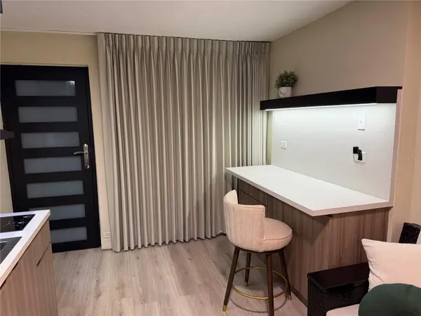 84 ST. Num 98-1 URB BRISAS DE SIERRA BAYAMON #APT. #4, Bayamon, PR 00961