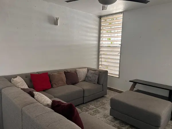 7 LOMAS DE TRUJILLO ALTO DEV. #G-32, Trujillo Alto, PR 00976
