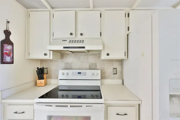 8703 BARDMOOR BLVD #303, Seminole, FL 33777