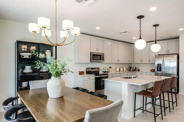 9617 VIBRANT LN, Venice, FL 34292