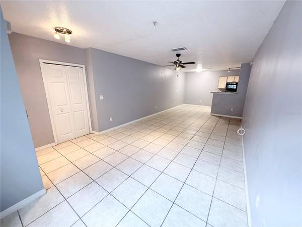 4328 S KIRKMAN RD #1303, Orlando, FL 32811