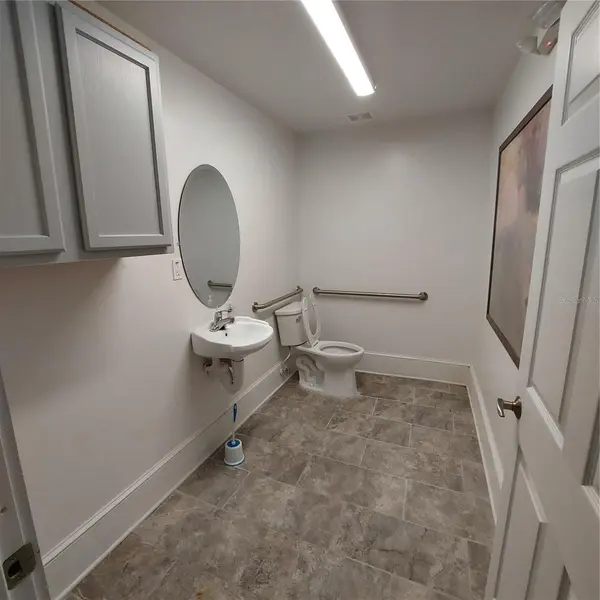 331 W NEW YORK AVE, Deland, FL 32720