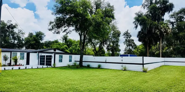 966 CLOVER ST, Deland, FL 32720