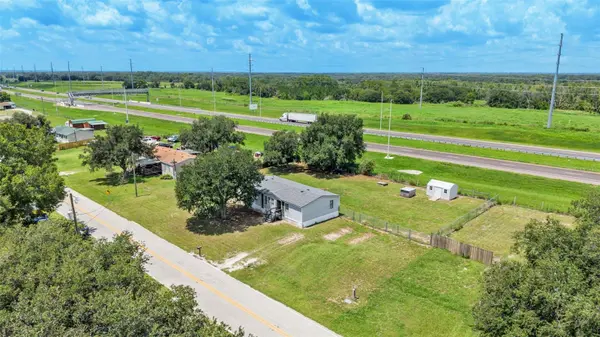 1329 ASHLEE CT, Auburndale, FL 33823