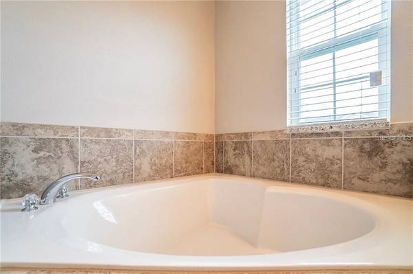 3595 SANCTUARY DR, St Cloud, FL 34769