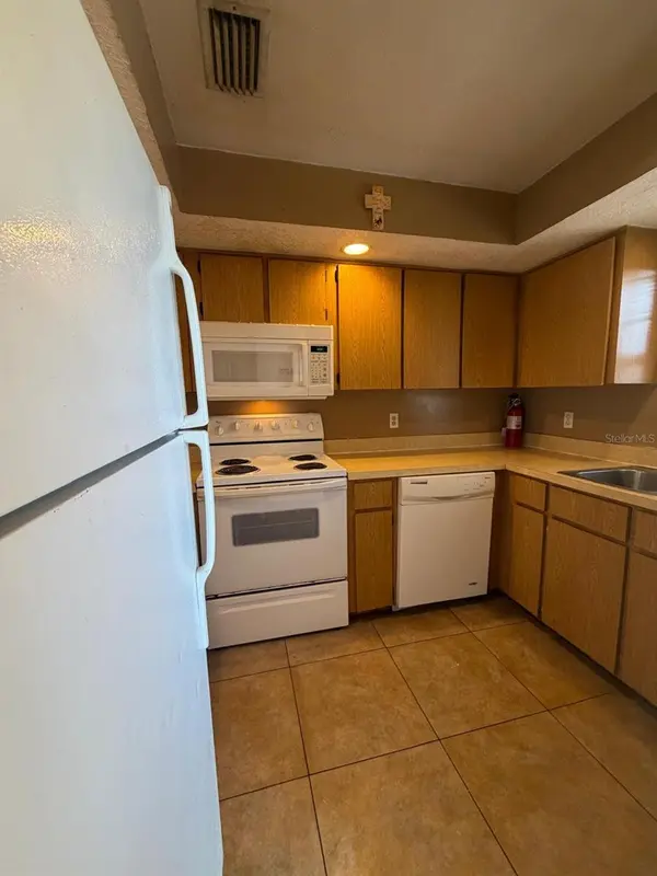 2975 S FERN CREEK AVE #2975, Orlando, FL 32806