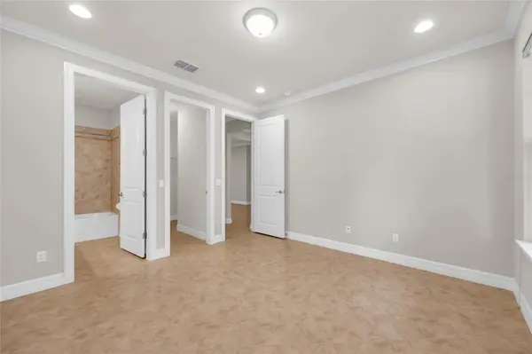 10713 BERRY CREEK RD, Orlando, FL 32836