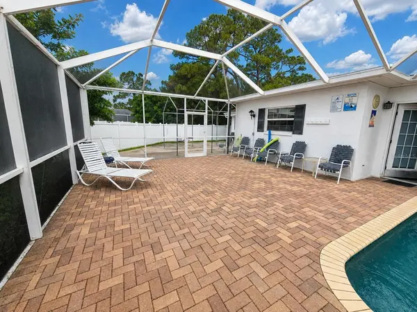 2130 PINEHURST ST, Sarasota, FL 34231