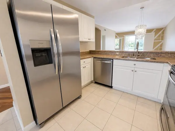 5330 HYLAND HILLS AVE #2312, Sarasota, FL 34241