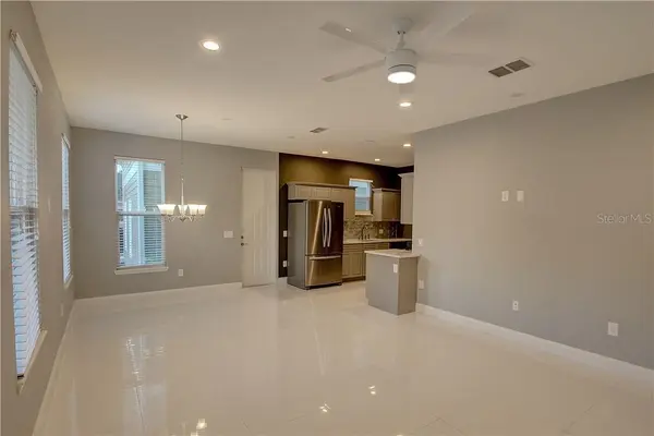800 E JEFFERSON ST, Orlando, FL 32801