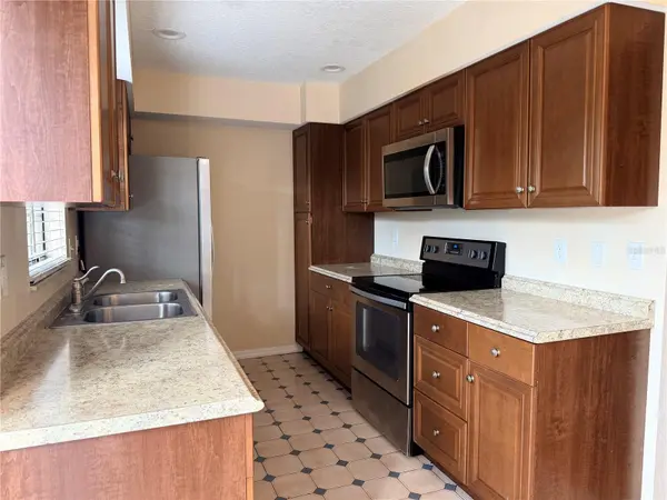 3220 OAK LAWN PLACE PL #210, Winter Park, FL 32792
