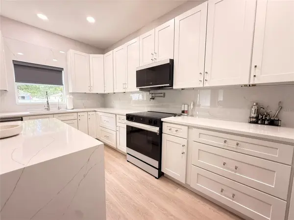 5802 COQUYT DR, Mount Dora, FL 32757
